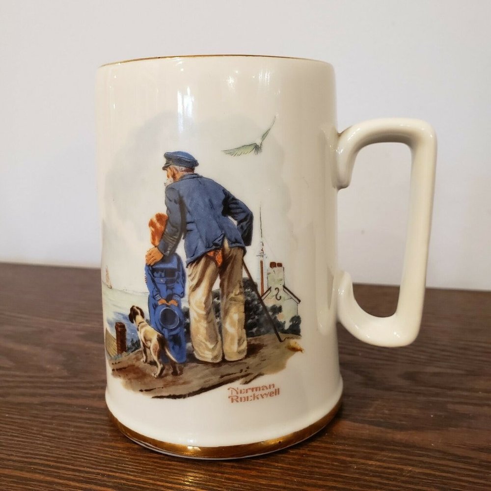 1985 Norman Rockwell Looking Out To Sea Dog Boy Gold Rimmed Mug Cup Tankard